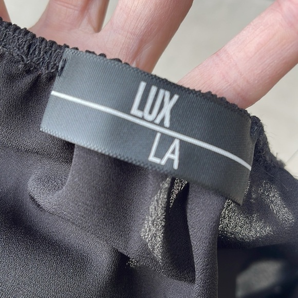 No.080 🖤 Lux La Black Romper Skort 🖤 - Picture 6 of 7